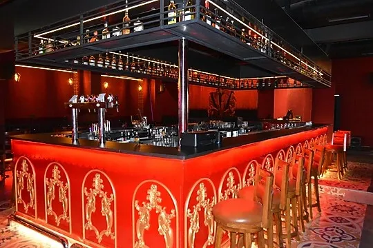 hotel with free parking in rajapur, kalaburagi - myspace saroja suitees