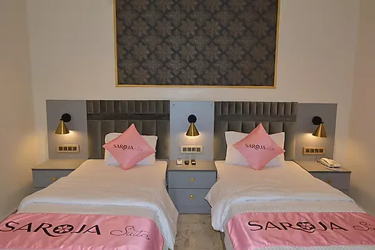 online room booking in rajapur, kalaburagi - myspace saroja suitees