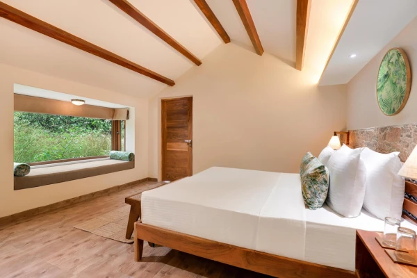 kanha national park, kanha hotel booking - lemon tree wildlife resort kanha