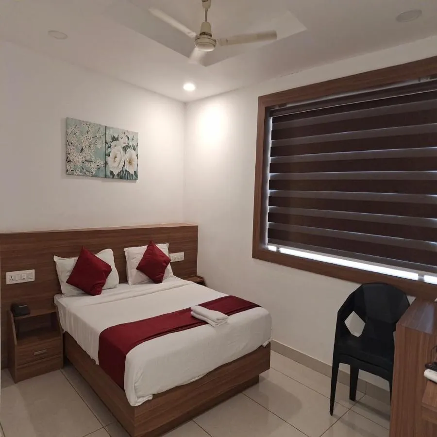 hotel with party hall in sn park road, kannur - faaz international