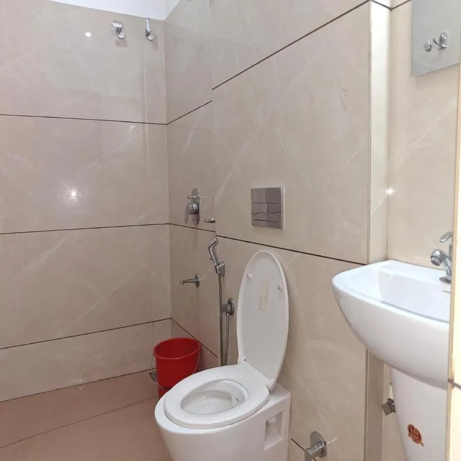 hotel room booking in sn park road, kannur - faaz international