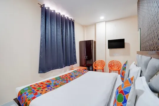 best early check in hotels in hotel crystal zee kanpur