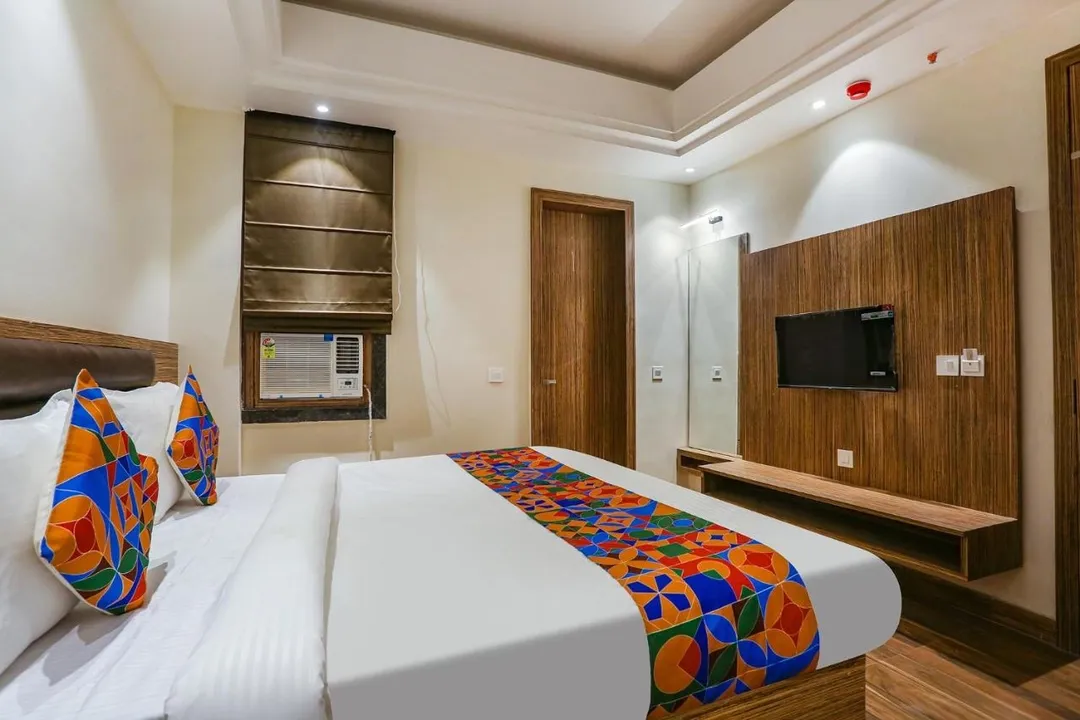 five star hotels in hotel stargaze kanpur