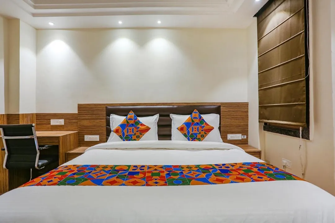 hotels for few hours in hotel stargaze kanpur