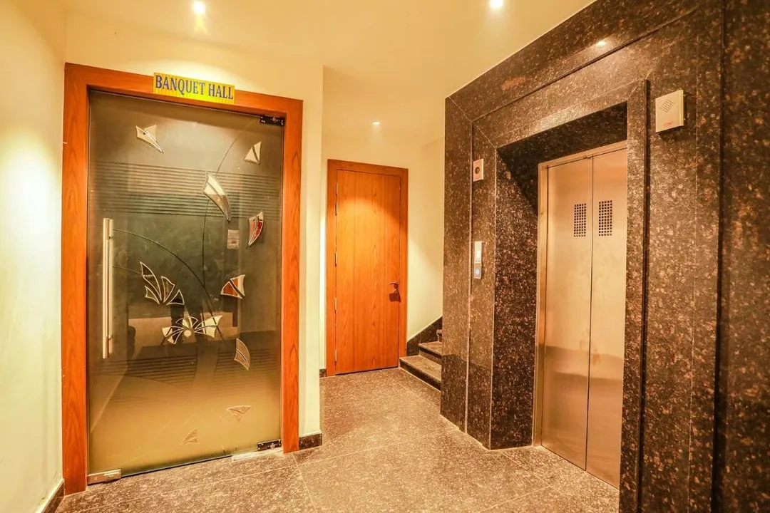 day use hotels in hotel swarn bhoomi kanpur