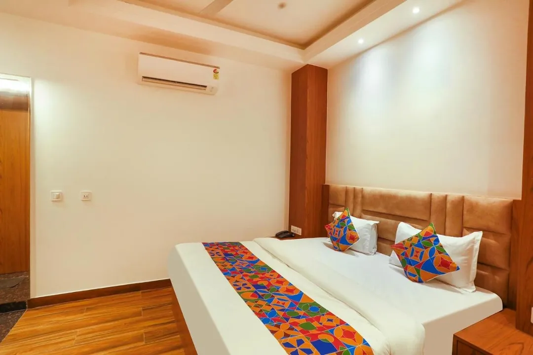 best hotels for few hours in hotel swarn bhoomi kanpur