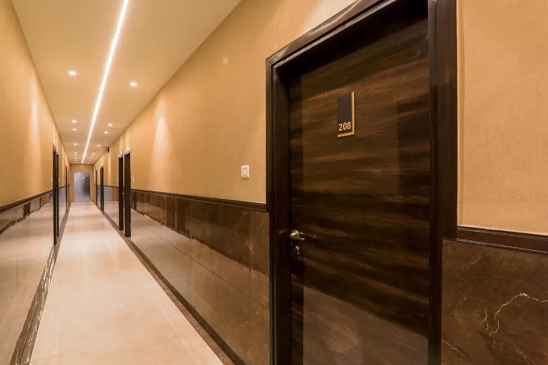 24 hours check in hotels in maya crystal kanpur