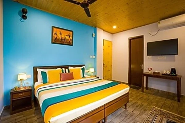family hotel with pool in nahari, kasauli - alaya stays archee's villa 6 bhk with gaming zone, attic and 360 mountain views