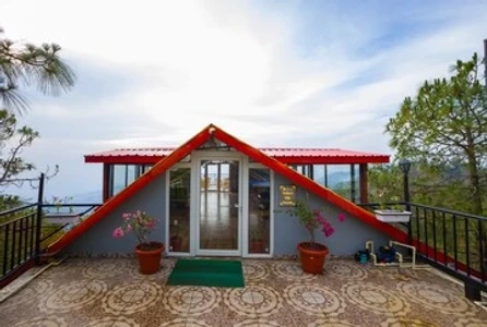 hotel with gym in nahari, kasauli - alaya stays archee's villa 6 bhk with gaming zone, attic and 360 mountain views