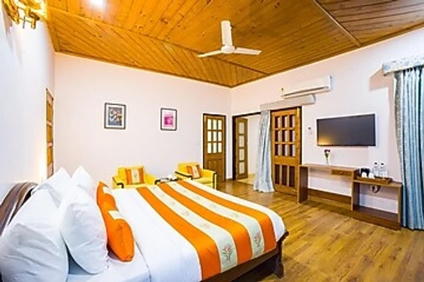 hotel with gym in dharampur, kasauli - alaya stays mehar villa 3 bhk villa with garden