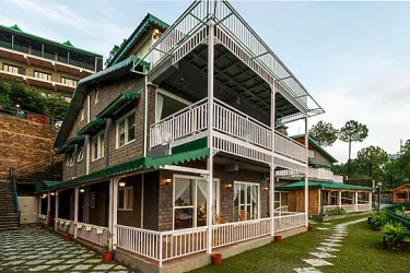 hotel with gym in nahari, kasauli - elivaas alpenglow 3 bhk with garden & scenic view kasauli