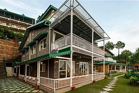 hotel with swimming pool in nahari, kasauli - elivaas goldencrest 6 bhk villa nestled in the hillside of kasauli