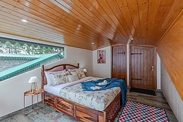 hotel with gym in nahari, kasauli - elivaas ivory ridge 9 bhk cliffside villa with picturesque view