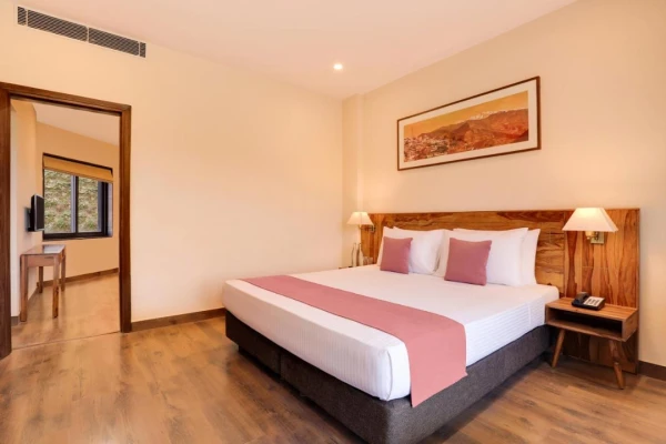 hotel with meeting room in moti kona, kasauli - lemon tree hotel kasauli