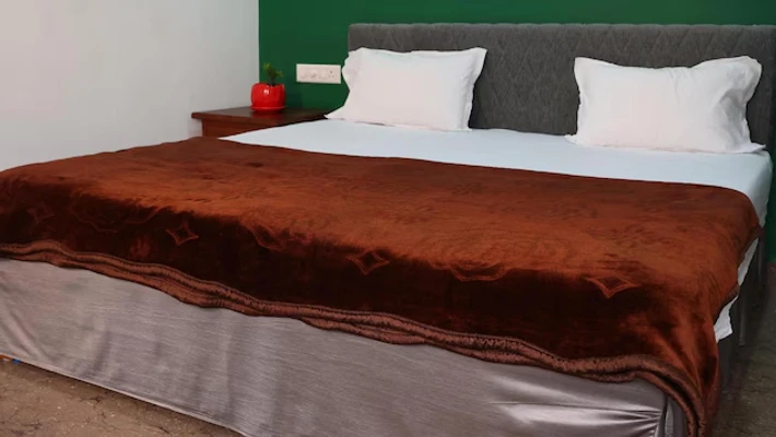 homestay with activities in church road, kattappana - grace & joy homestay