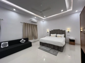 hotel with swimming pool in sevagram, khajuraho - trpotels formerly ganpati palace