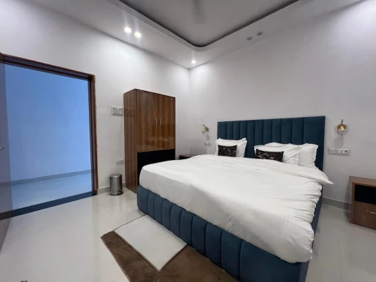 best 24 hours check in hotels in trpotels formerly ganpati palace khajuraho