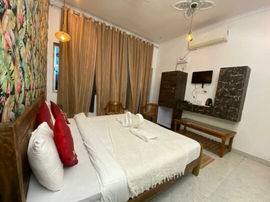 hotel with party hall in sevagram, khajuraho - trpotels formerly shri ram vilas