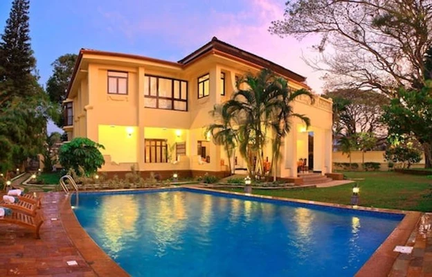 hotel in dutch cemetery road, kochi for couples - amritara poovath heritage
