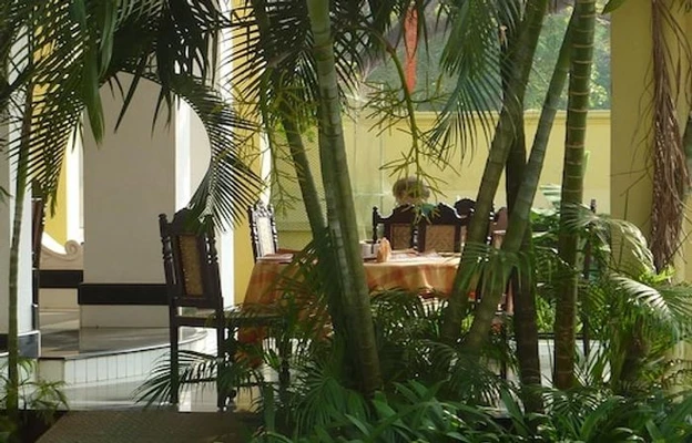 hotel room booking in dutch cemetery road, kochi - amritara poovath heritage