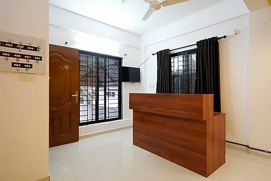 hotel stay in astros inn kochi