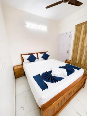 best hourly stay hotels in aura suites kochi