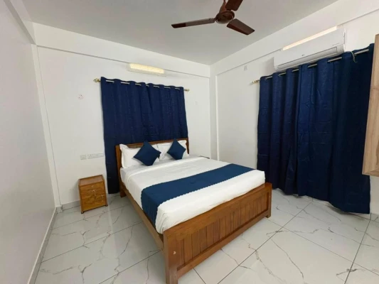 best hourly stay hotels in aura suites kochi
