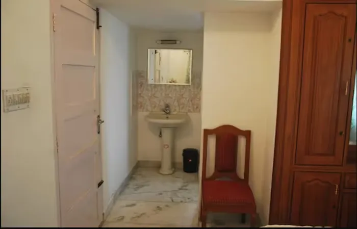 Homestay with Campfire in fort kochi, kochi - casa feliz