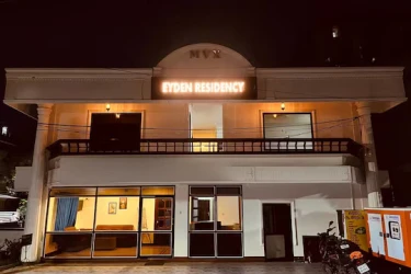 hotel near kochi railway station - eyden residency