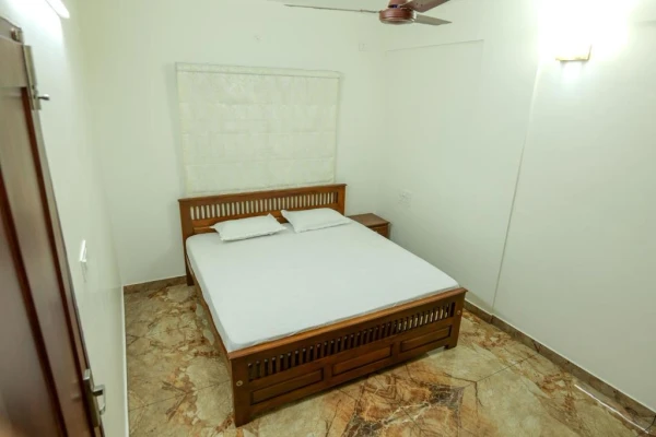 hotel with bar in kakkanad, kochi - mas residency
