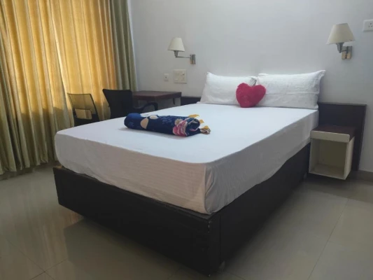 night stay hotels in palm beach view resort kochi