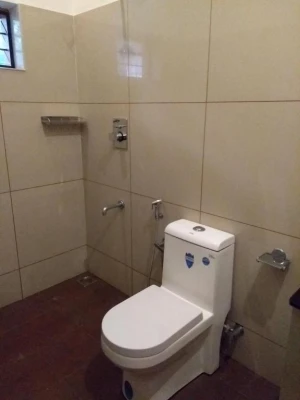 homestay in cherai, kochi with swimming pool - swasthigriha's beach homestay