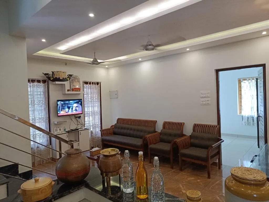 homestay in cherai, kochi with private pool - swasthigriha's beach homestay