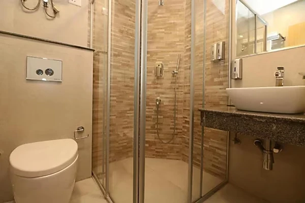 hotel with gym in new town, kolkata - aristocrat hotel