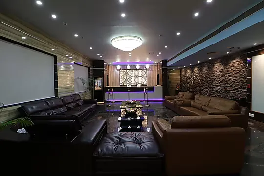 hotel with swimming pool in new town, kolkata - aristocrat hotel