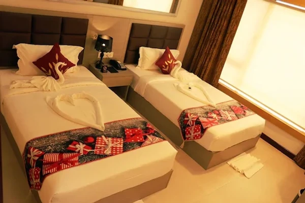 hotel with meeting room in new town, kolkata - aristocrat hotel