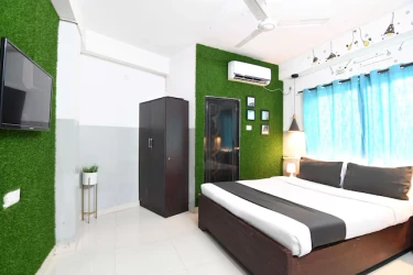 best hotels for unmarried couples in avenue inn kolkata