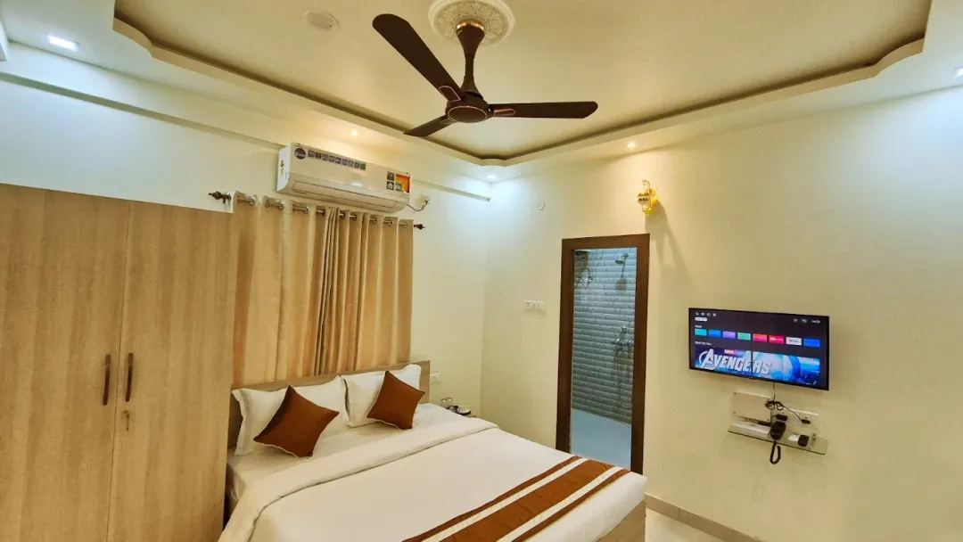 best hotels for couple in best inn by bookmerihotel kolkata