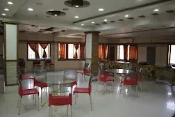hotels for couple in binayak guest house kolkata