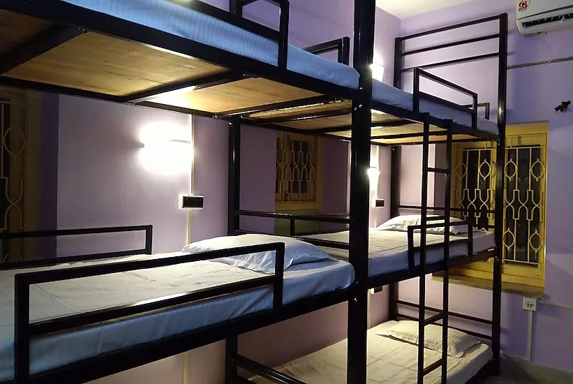 hotel with swimming pool in kalighat, kolkata - bubble beds