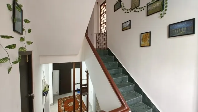 family hotel with pool in chinar park, kolkata - calcutta backpackers