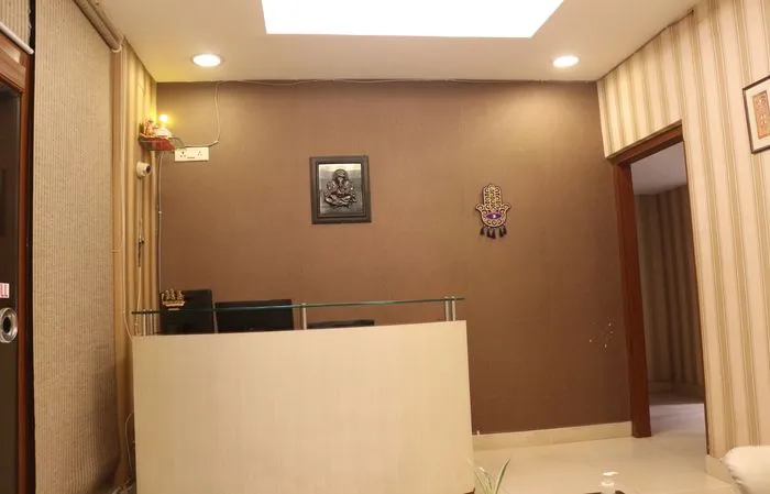 hotel with gym in salt lake, kolkata - crossroads - ha129