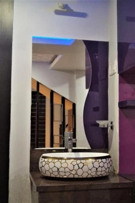 best luxury hotel in dora house hotel kolkata