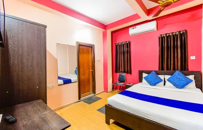 hotel with swimming pool in gopalpur, kolkata - durbar guest house