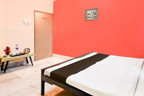 hotel in santoshpur, kolkata for family - florence palace kolkata