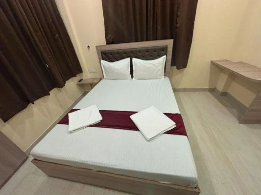 online room booking in bhowanipore, kolkata - galaxy guest house