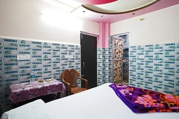 day time hotels in gouranga guest house kolkata