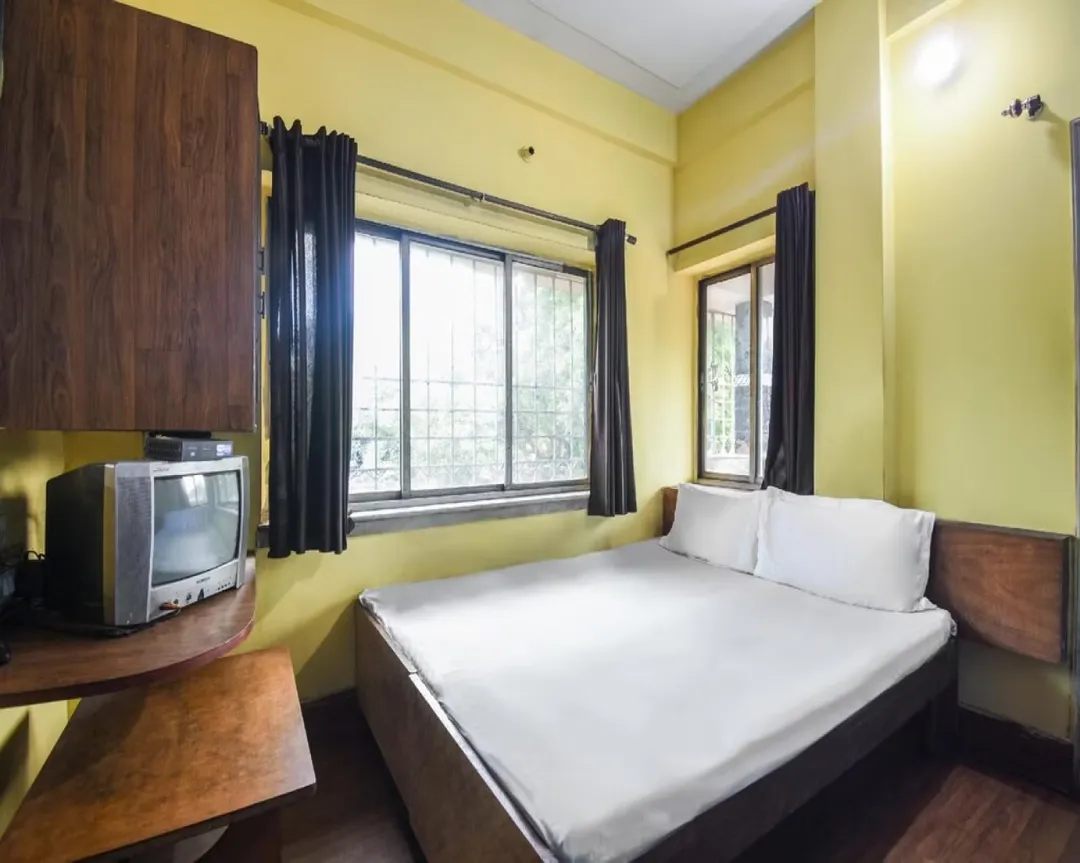 top hotels in hasting guest house kolkata