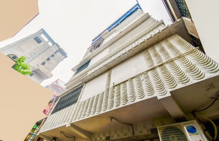 hotel near kolkata railway station - hotel airport view