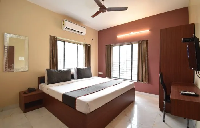 best corporate hotels in hotel amar raj inn kolkata